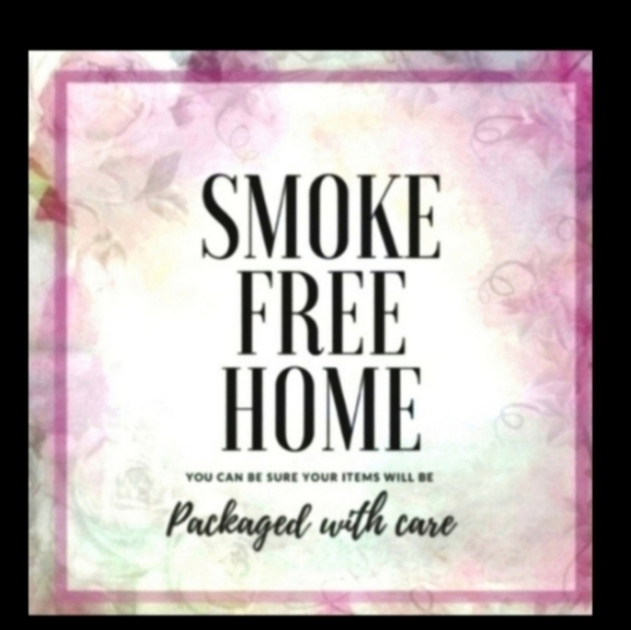 TOP CHIC Pink Lace Off/Shoulder Crop Top. NWOT Size Small - Picture 12 of 16